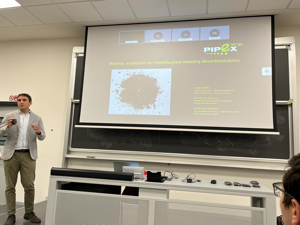 Pipex Energy: za učiteľským stolom na Polytechnickej univerzite v Miláne